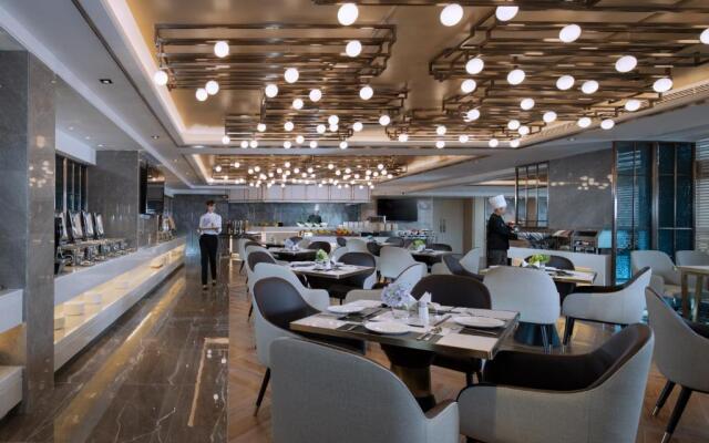 Golden Tulip Hotel