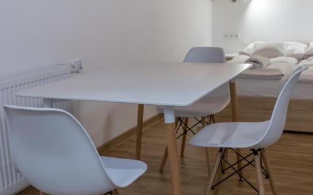 Noclegi u Banysia w sercu Gór Świętokrzyskich