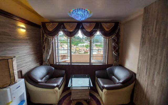 Hotel Sapphire Grand