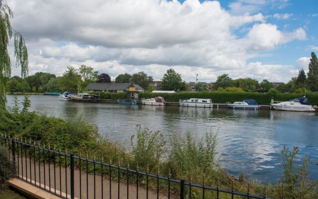Celador Apartments - Regents Riverside Serviced Apartments