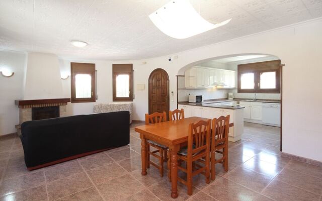 Sunrise Villa Cadiz B