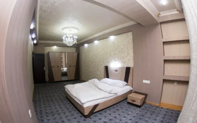 Bakuvi Tourist Apartment B008