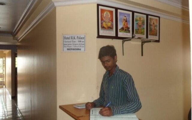 Hotel R K Palace