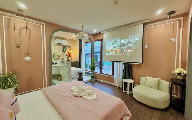 Romance Hotel