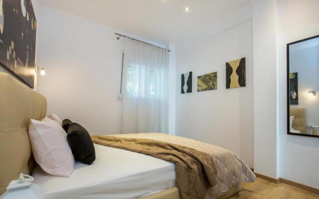 Malama S Beach House