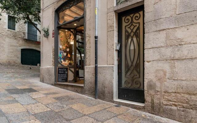 Bonaventura 4Restored Apartment in Heart of City