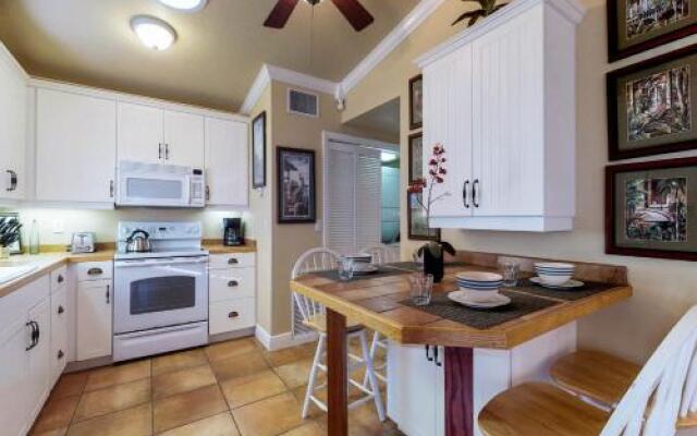 Palm Isle 3210 by RedAwning