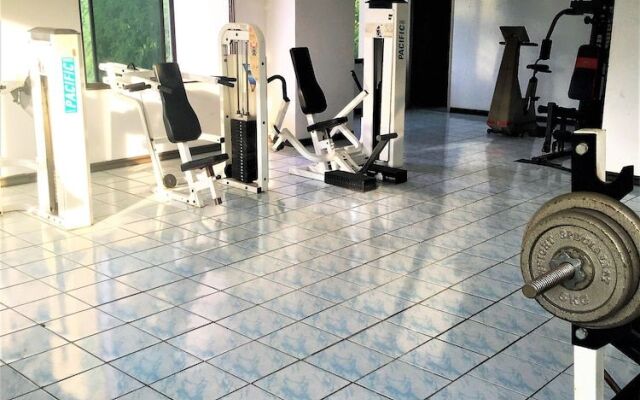 Poolview Condo Rentbuythailand