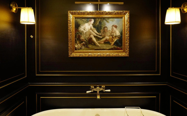 L'Escape Hotel