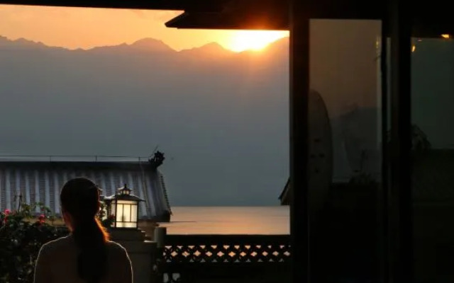 Liaofan Lakeview Inn