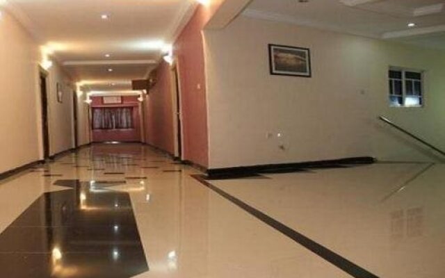 Toprate Luxury Hotel