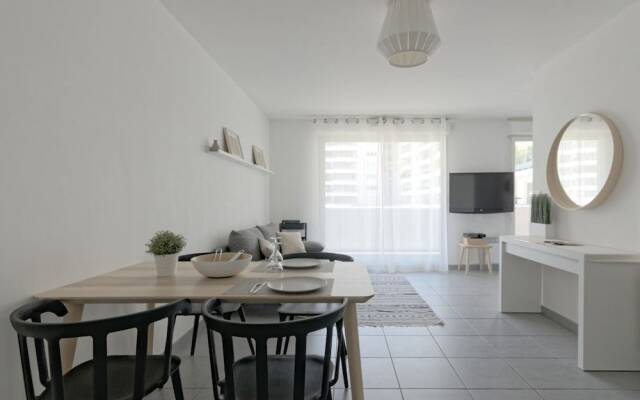 L'escale du Prado Private Apartment