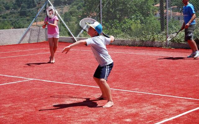 Lagou Raxi Country Hotel