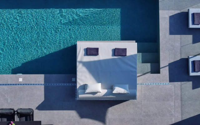 Pothos - Afroditi Villas Collection
