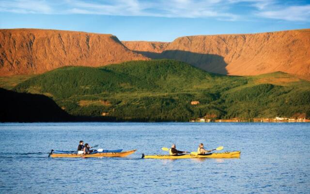 Отель Deer Lake Horizon 