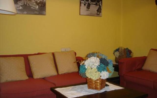 Hostal Ayestaran II