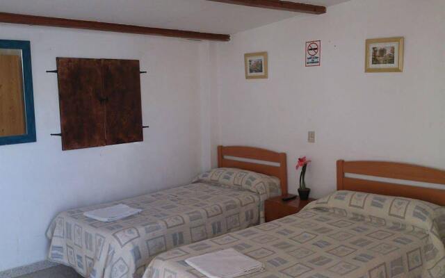 Pension Los Faroles