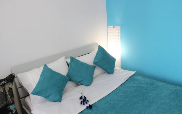 Апартаменты на улице Азина 22/2