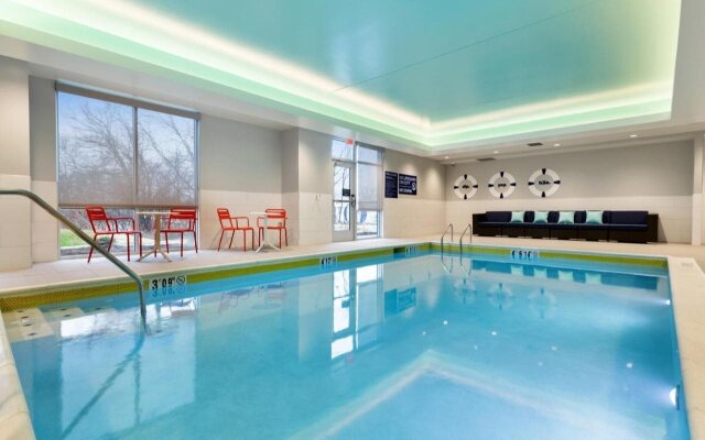 TRU BY Hilton Sharonville