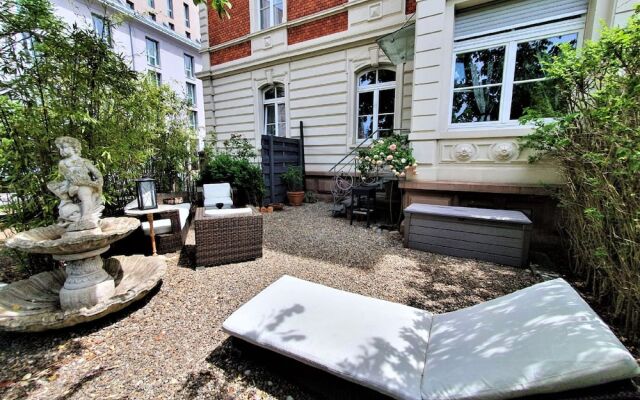 Luxus-Apartment-1-day-in-Casablanca