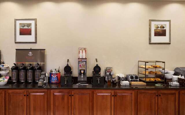 Country Inn & Suites by Radisson, Crestview, FL