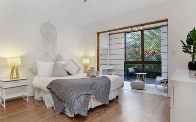 Coolangatta Beachside Villas