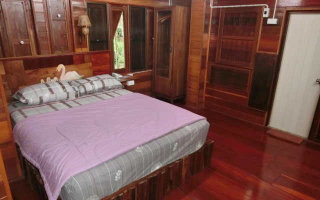 Klong Suan Plu Resort – Guest Rooms – Ayutthaya