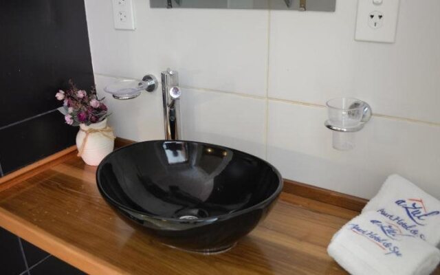 Azul Hotel & Spa