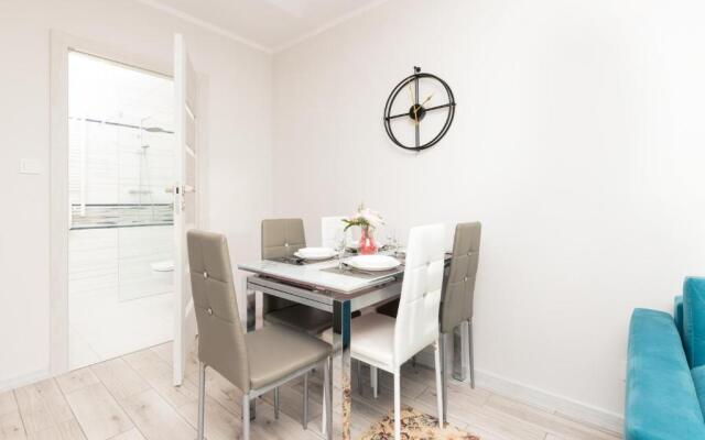 Apartamenty blisko Starego Miasta - Angielska Grobla by Renters