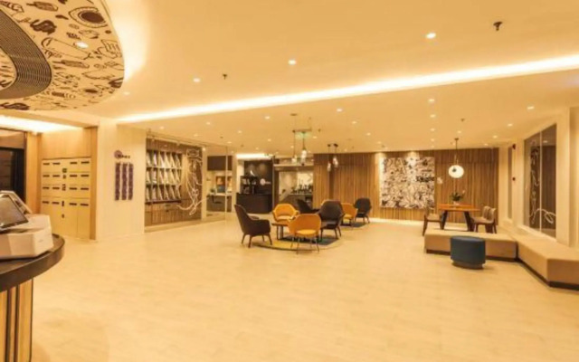 HanTing Premium Hotel (Jinan Yaoqiang International Airport)