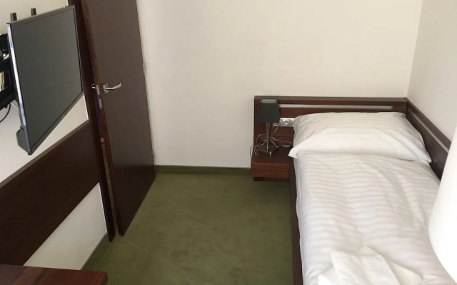 Arkada Hotel