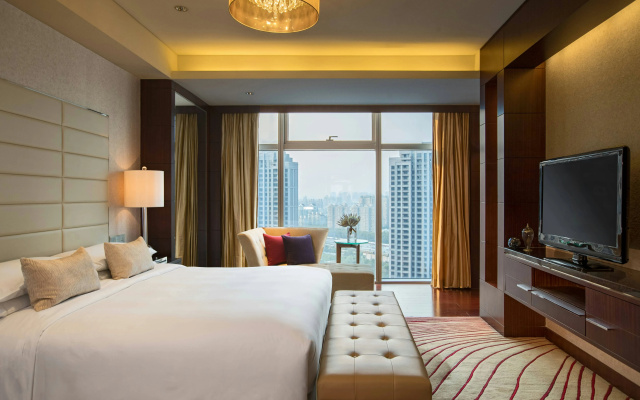 Renaissance Shanghai Putuo Hotel – Guest Rooms – Shanghai