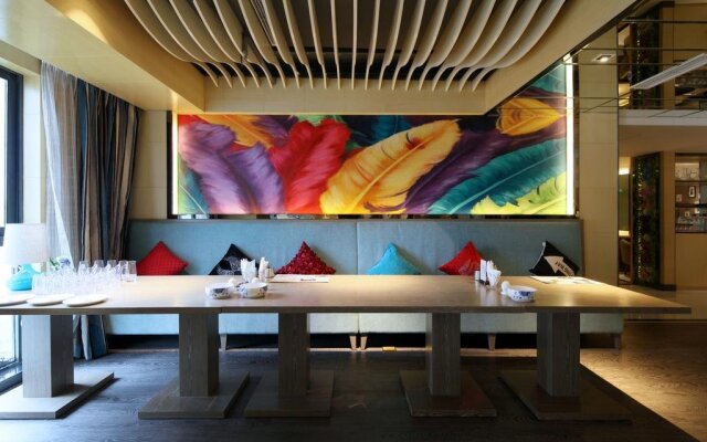 Chongqing Dongmo Hotel