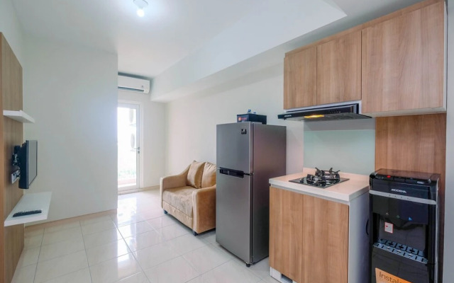 Comfortable 2Br Apartment At Springlake Summarecon Bekasi