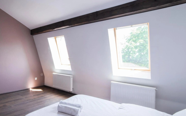 LOFT apartment on Lychakivska street