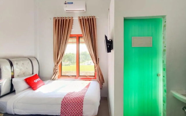 Shinta Guesthouse by OYO Rooms