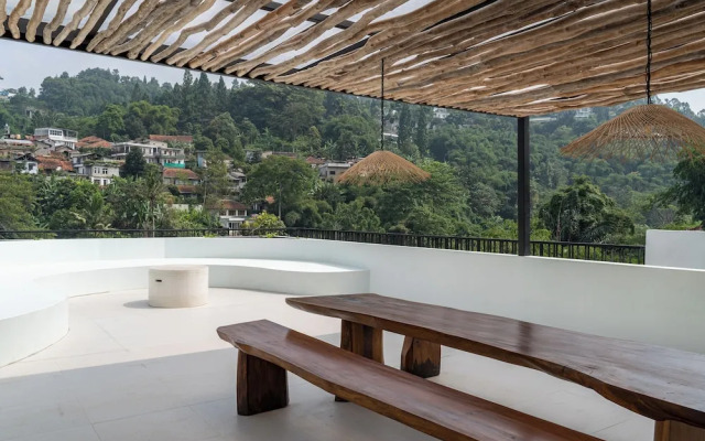 Lavender Rooftop 3BR Villa with a Heated Private Pool
