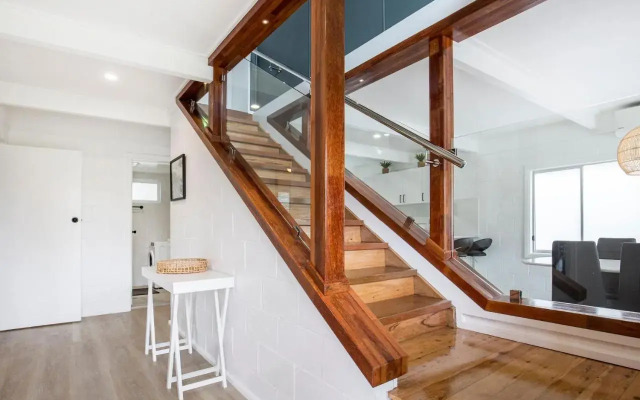 Sunfish - Pet Friendly - 4 Mins Walk to Beach
