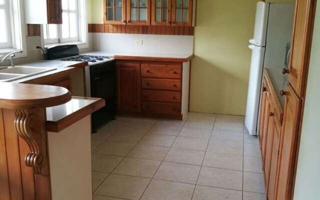 Chancery Hall 3 Bedroom Apartment