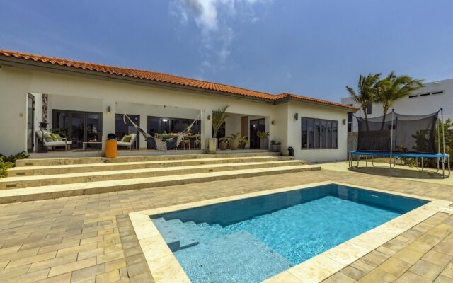 Villa Sophie Privatepool 5 Minutes From the Beach