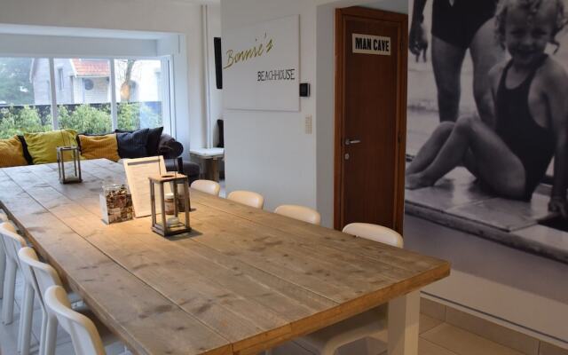 Captivating Villa in de Panne with Garden