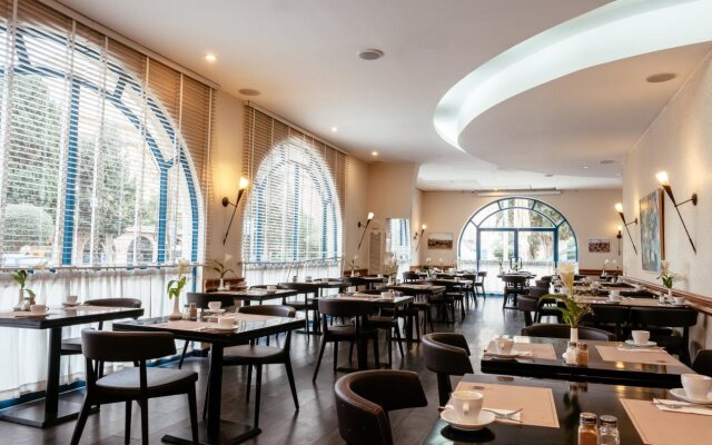 The Eldan Hotel