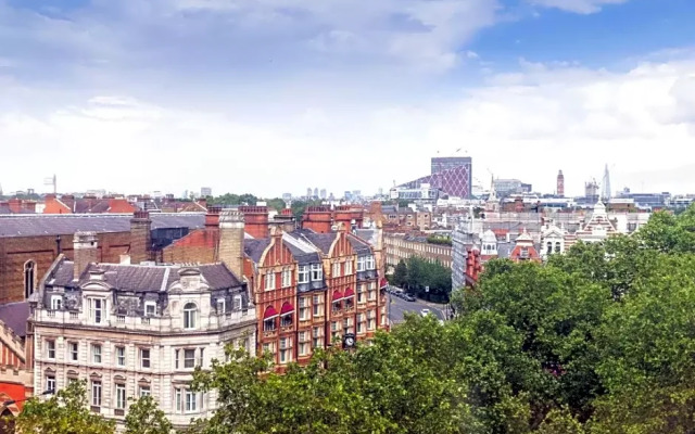 Meriden Court by CAPITAL