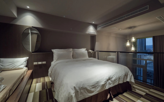 Watermark Hotel Kaohsiung Station