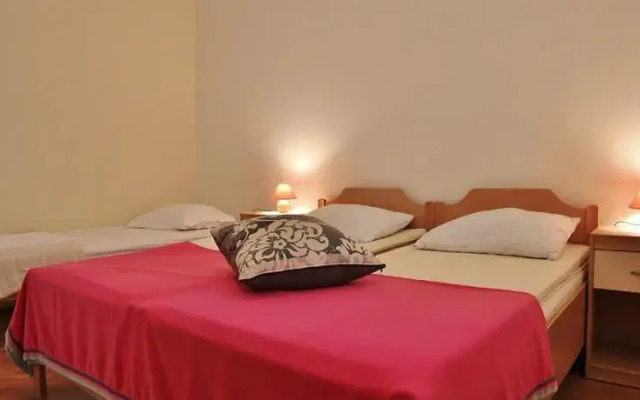Apartments Lucio 399