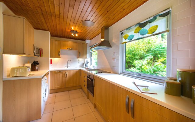 Kestrel Lodge With Mountain View Free Wifi