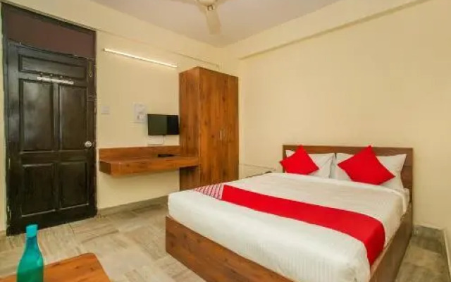 Rajatha Mahal By OYO Rooms