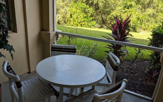 Cresent Moon by VillaDirect