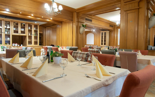 Best Western Bucovina-club De Munte