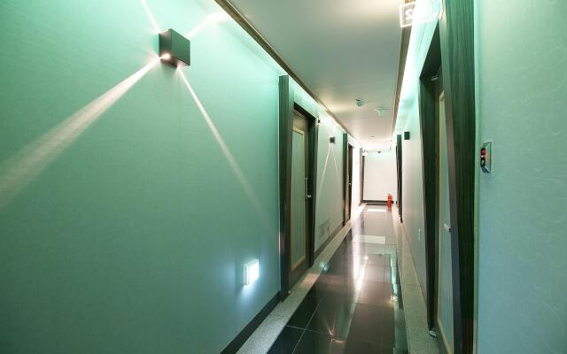 Daejeon Yuseong Hotel Louis